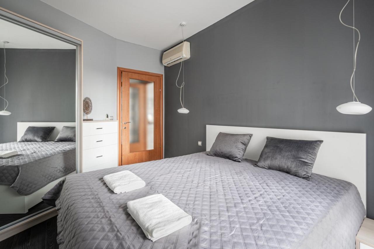Urban Jungle Oasis King With Free Parking Apartman *